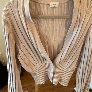 Light grey aritzia Wilfred cardigan size medium